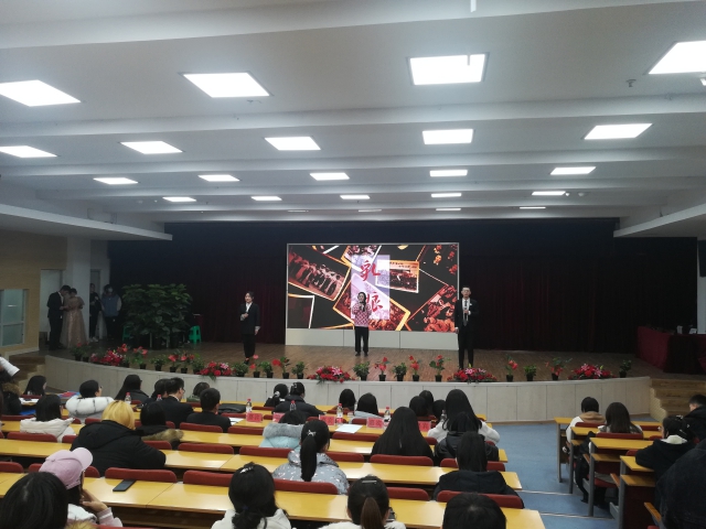 弘扬宪法精神 厚植爱国情怀——我校举办第五届模拟法庭大赛决赛