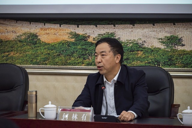 我校召开干部大会 张存伟同志任党委书记兼政府督导专员