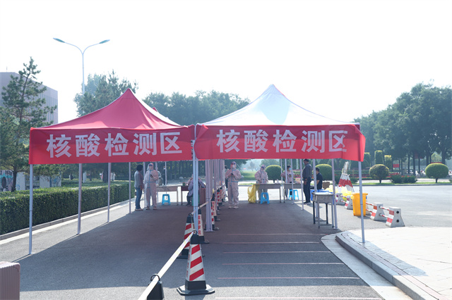 满“新”欢喜 未来可期 我校万名学子平安有序返校