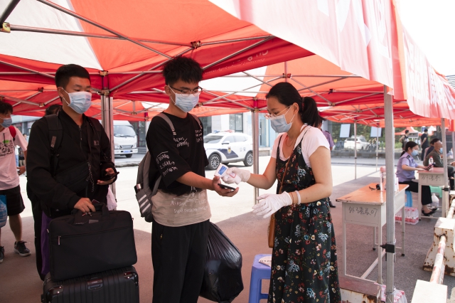 我校2020年秋季学期开学 万余名学子平安归家