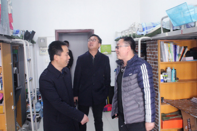 2019年全省高校食品和公寓安全管理检查调研工作组来我校检查调研