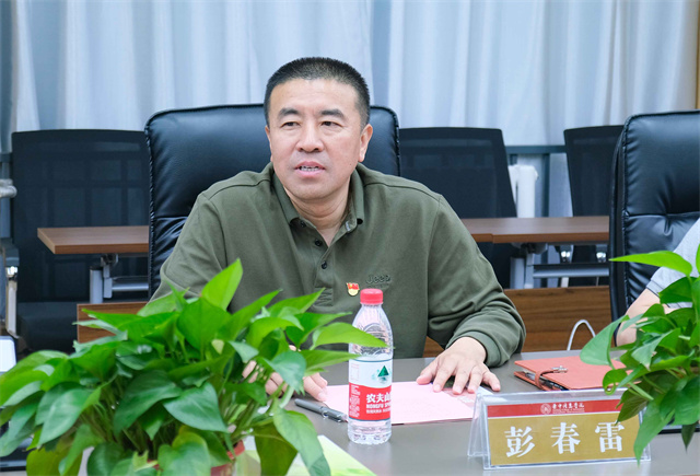 泰山科技学院党委书记彭春雷一行来我校交流党建工作