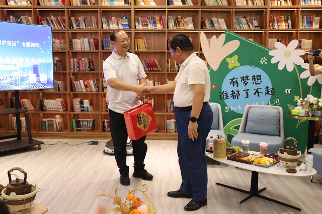 书院围炉夜话第12期:人形机器人——走进未来的智能伙伴