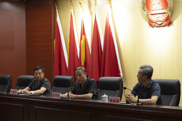 我校与太谷区人民法院签订法制教育合作协议
