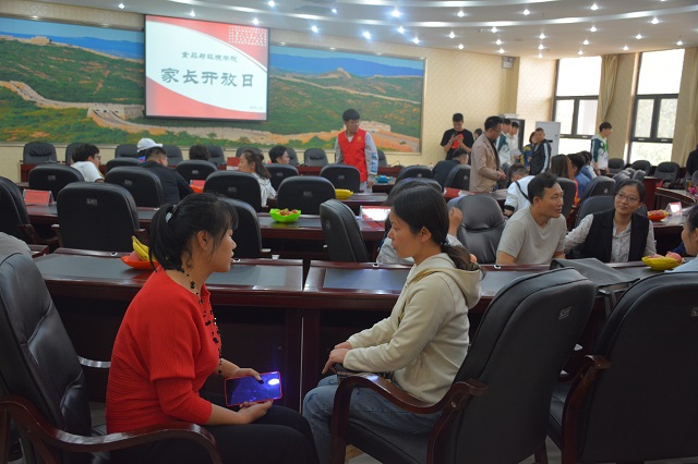 【食环学院开放日】敞开教育心扉 铸就家校平台