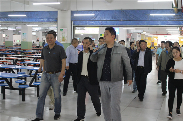 省教育厅高校安全工作督查组莅临我院检查指导