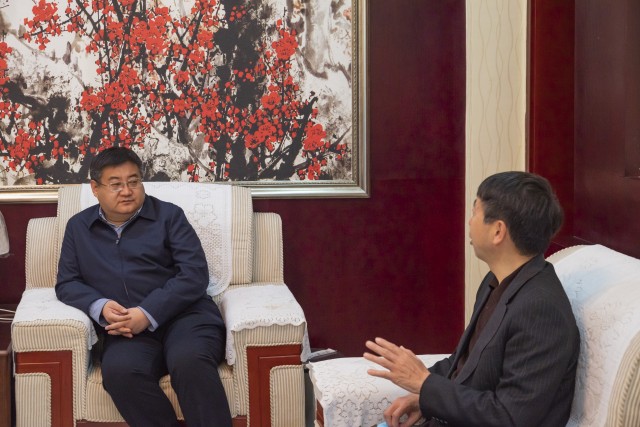 刘伟副市长一行来我校督察疫情防控工作
