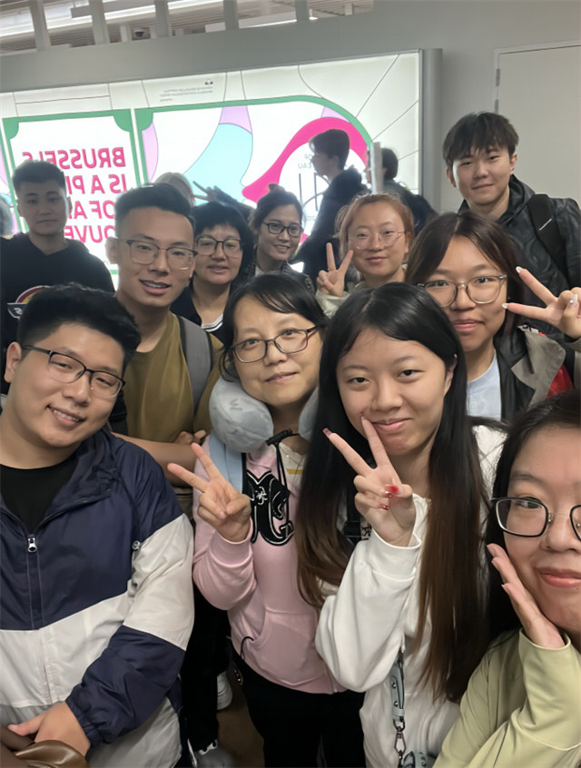 信院学子飞赴比利时开启布鲁塞尔自由大学夏令营之旅