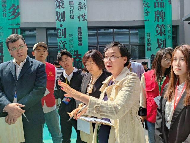 全省45支学生团队齐聚我校 在品牌策划竞赛中奏响商科最强音