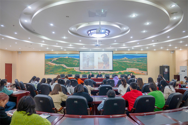 我校开展“学习党的二十大精神,做好意识形态工作”专题讲座