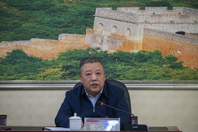 我校召开干部大会 张存伟同志任党委书记兼政府督导专员