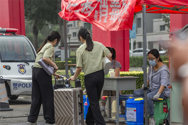 欢迎回家!暖心服务助力我校2022届毕业生顺利返校