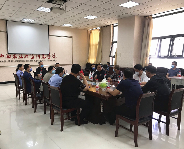 太谷区检查验收我校复学准备工作