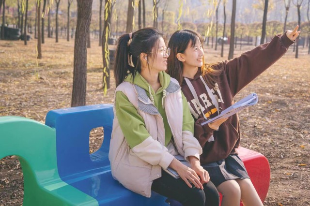 我校荣获“2022年度全国应用型实力高校”