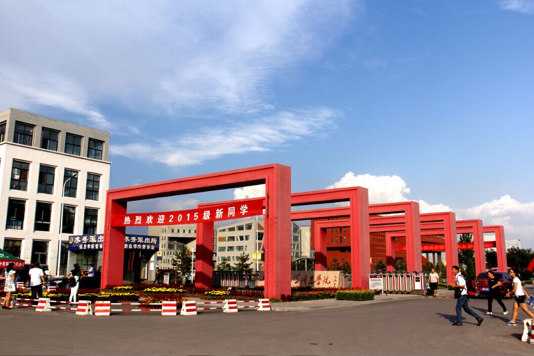 我院2015级新生迎新工作全面启动