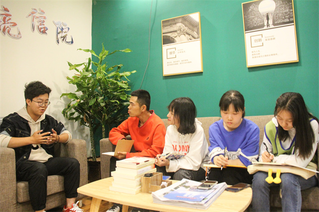 新生说第14期:音乐作弦,谱一段“信”仰的旋律