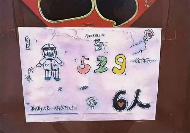 宿舍还能拍大片?居寝生活大揭秘