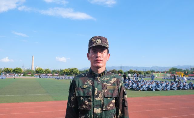 李俊博:一名素拓教师的情怀与担当