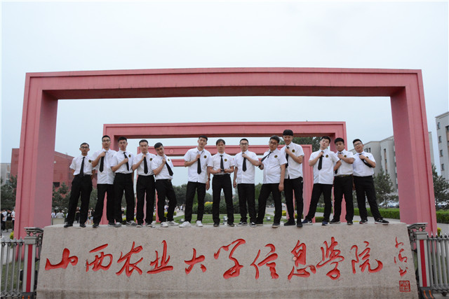 【毕业专题十】转身告别 只留一地星光璀璨