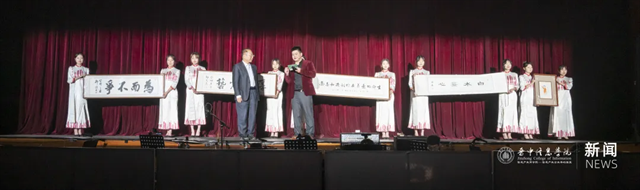信院有戏!第十届“魅夜乌马河”校园戏剧节隆重开幕