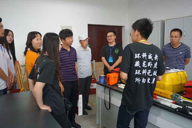 【家长开放月】聚力家校共建 拓展人才规划——食品与环境学院2018年家长开放日活动