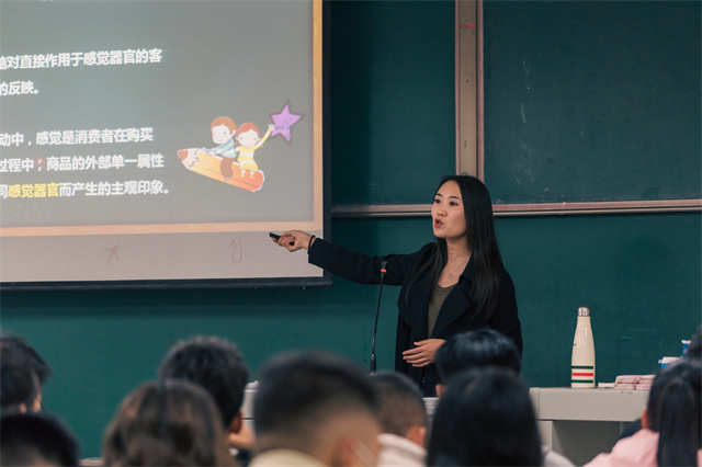 我校线下教学活动有序恢复,1万余名师生拥抱新学期