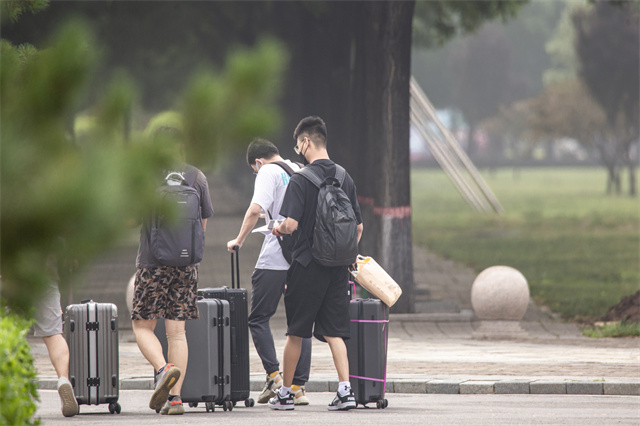 欢迎回家!暖心服务助力我校2022届毕业生顺利返校