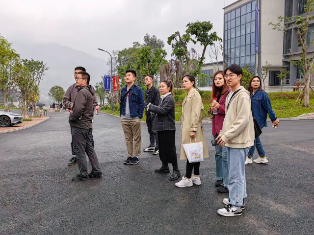 积聚动力,思维“破圈”我校书院教师赴移通交流学习