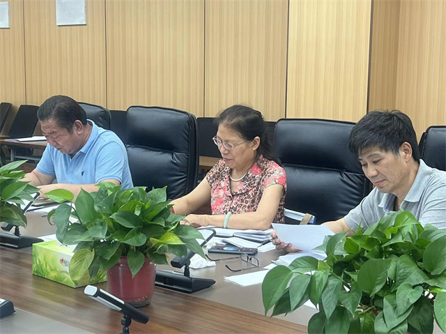 我校召开2023年新增专业评审答辩会