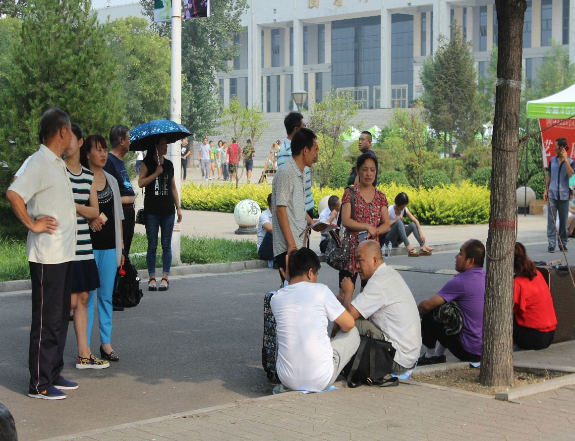 【新生入学】青春列车，今日出发——图说2016级新生报到注册