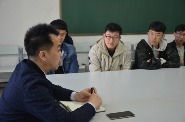 每周一班:答疑解惑 思想碰撞