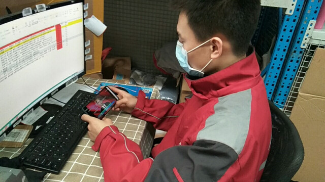 信院师生共同学习疫情防控“思政大课”