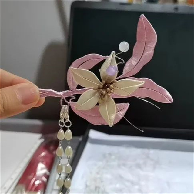 宿舍还能拍大片?居寝生活大揭秘