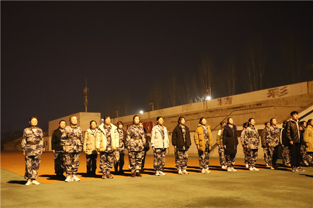 新生说第11期:让青春热血在国旗下沸腾