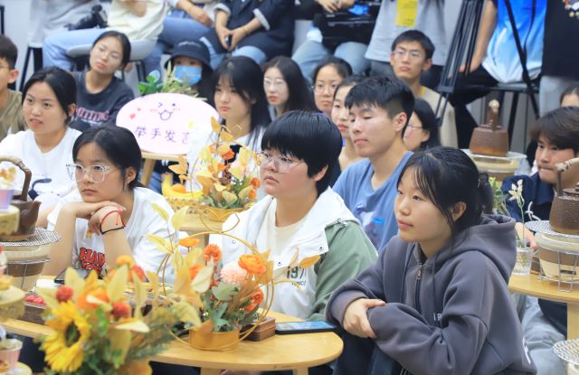 书院围炉夜话第8期:有趣又有梗,真实无厘头——“动”见科幻影视的另一种可能