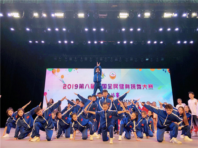 回眸与展望Ⅰ:庆祝新校区建成十周年 致敬砥砺前行开拓者