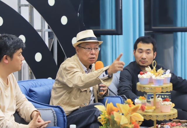 书院围炉夜话第8期:有趣又有梗,真实无厘头——“动”见科幻影视的另一种可能