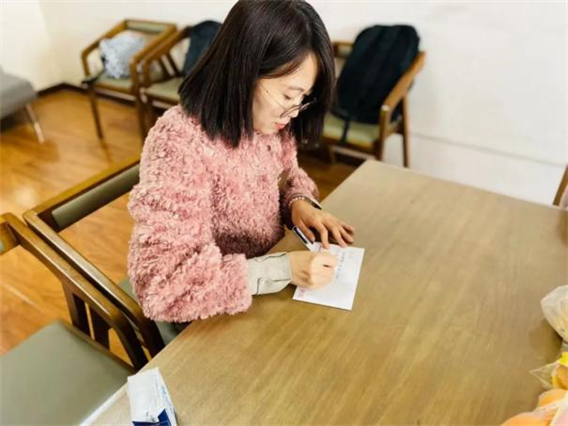 师庆庆:十年耕耘 用勤勉踏实的每一步谱写人生新篇章