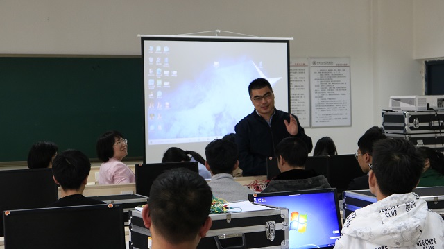 Campus-Hub学习中心首届“智能控制创新设计大赛”成功举办