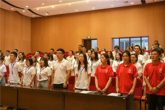我校召开第六届“西部计划”志愿服务团岗前交流座谈会