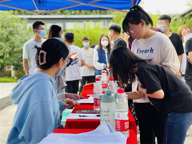 我校2021级荣誉学生选拔圆满结束