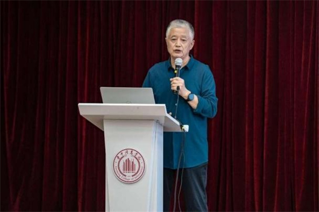 齐“新”协力 共创未来——我校2023年新聘教职工入职培训顺利结束