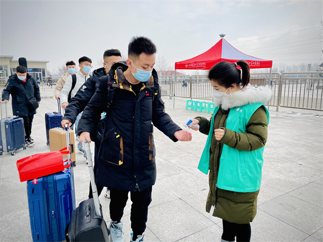 闫帅:从一天到每一天 这是我的信院十二时辰