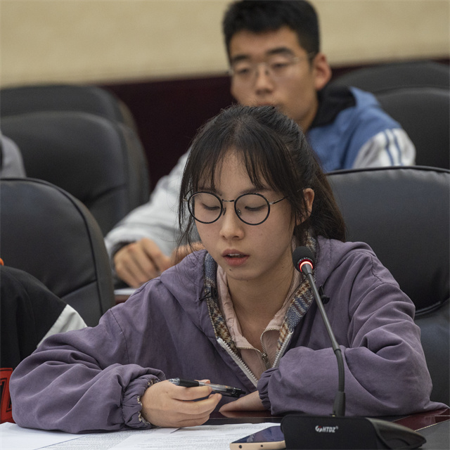 应用型实力高校的创新之路①:提升专业建设能力 培养社会需要的应用型人才