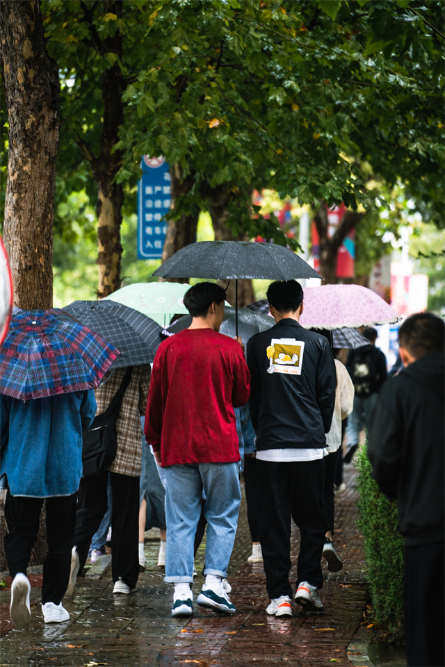 我校线下教学活动有序恢复,1万余名师生拥抱新学期