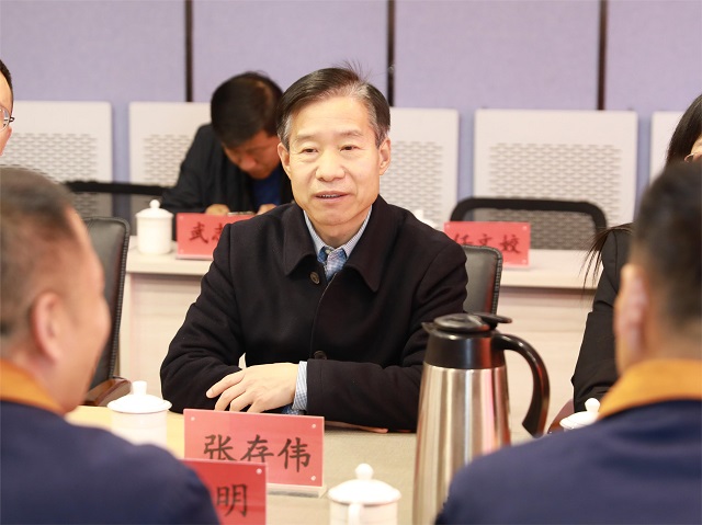 我校党委书记张存伟一行赴经纬智能纺织机械有限公司开展“访企拓岗促就业”活动