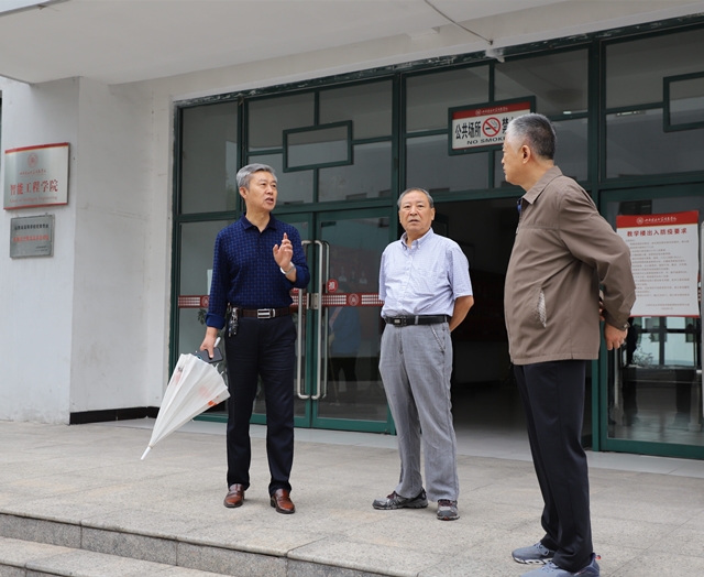 返校第一课:教学秩序井然实现良好开局