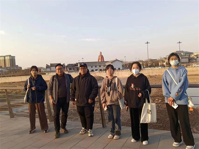 徐清松:学生发表作品是我最高兴的事情
