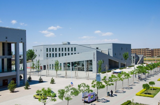 应用型实力高校的创新之路①:提升专业建设能力 培养社会需要的应用型人才