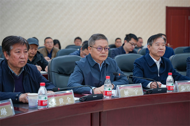 我校申请学士学位授予单位授权评审工作顺利完成